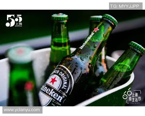 喜力广告携手足球明星点燃酒吧激情引领狂欢夜生活