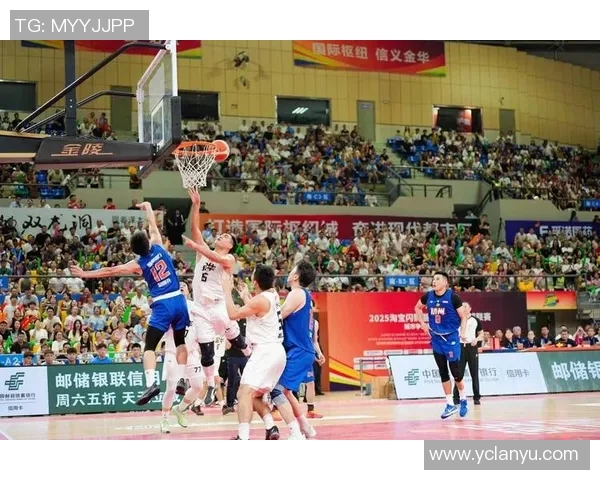 篮球与足球明星跨界友谊揭秘共同热爱与梦想的交汇点