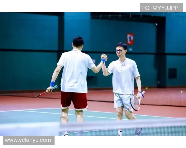 南京网球队在世锦赛中的团队协作展现出卓越实力与默契配合